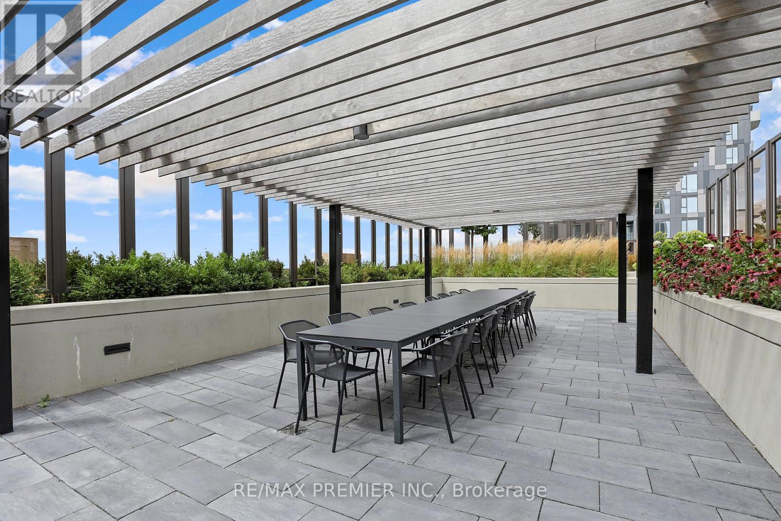 1411 - 9085 Jane Street, Vaughan, Ontario  L4K 0L8 - Photo 9 - N12485486