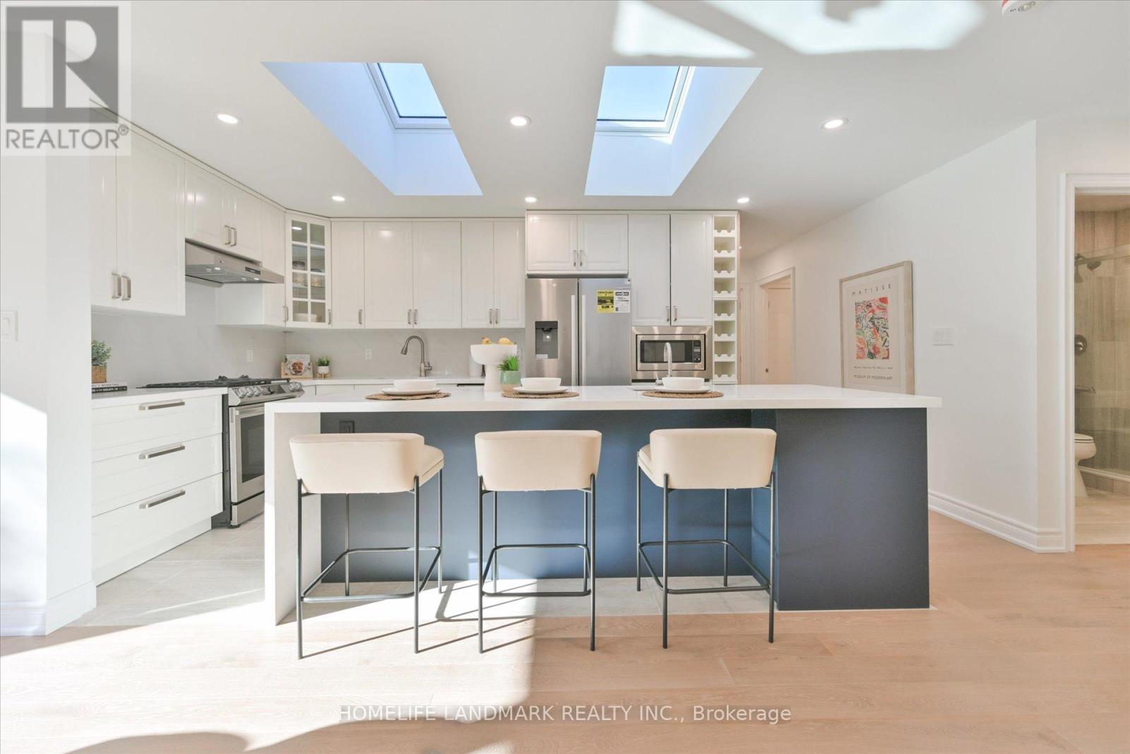 421 Browndale Crescent, Richmond Hill, Ontario  L4C 3H9 - Photo 13 - N12485494