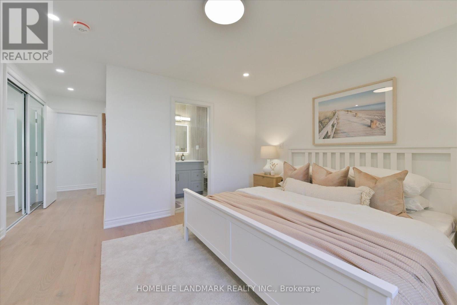 421 Browndale Crescent, Richmond Hill, Ontario  L4C 3H9 - Photo 23 - N12485494