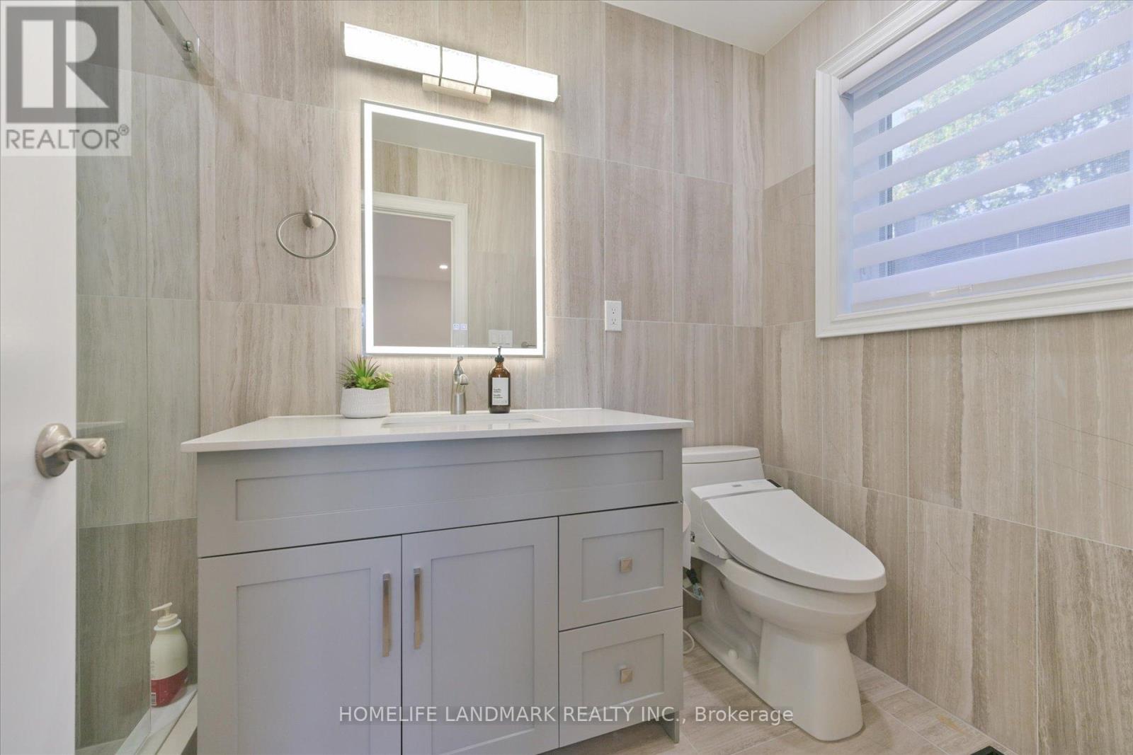 421 Browndale Crescent, Richmond Hill, Ontario  L4C 3H9 - Photo 25 - N12485494