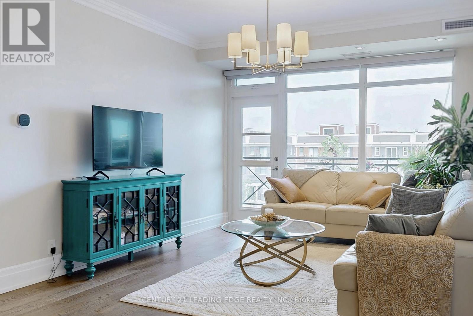 305 - 35 Baker Hill Boulevard, Whitchurch-Stouffville, Ontario  L4A 1P8 - Photo 9 - N12485498