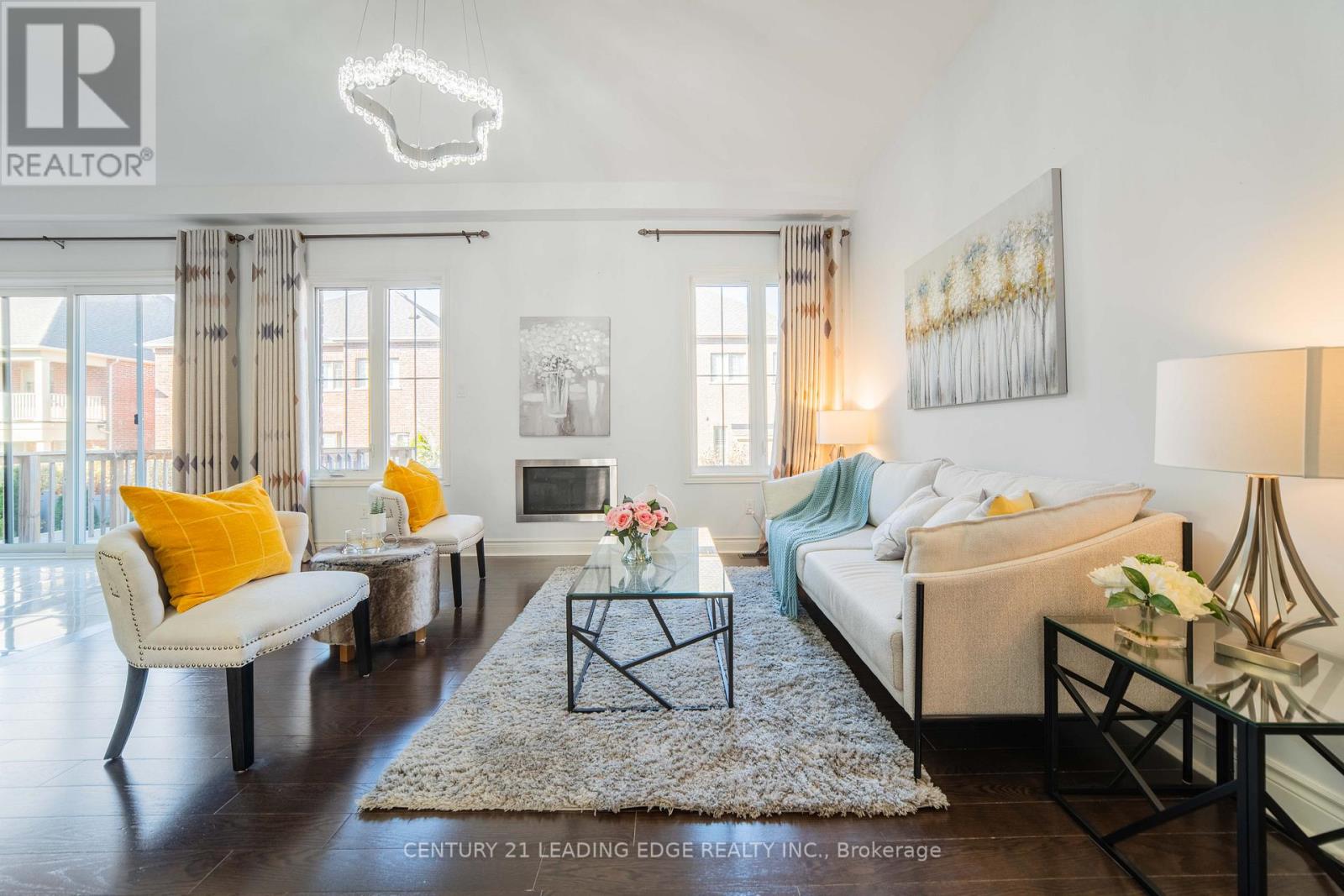 63 Ken Sinclair Crescent, Aurora, Ontario  L4G 3J1 - Photo 16 - N12485526