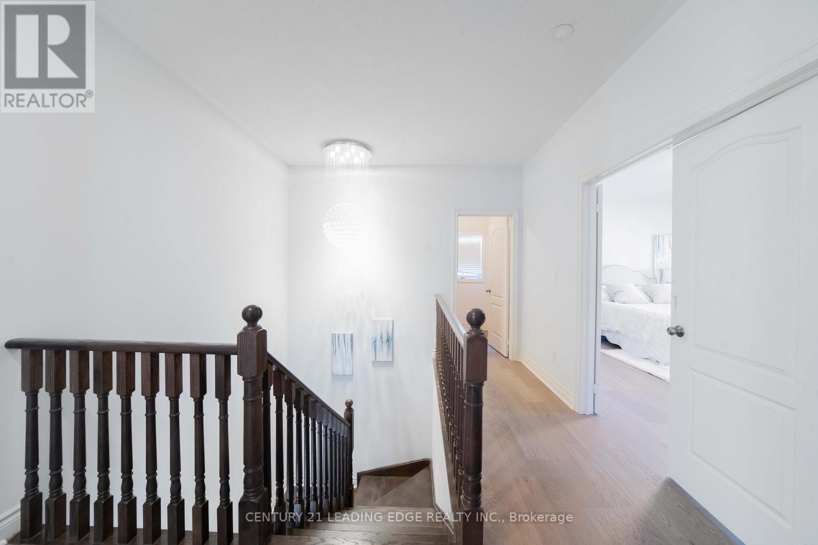 63 Ken Sinclair Crescent, Aurora, Ontario  L4G 3J1 - Photo 31 - N12485526