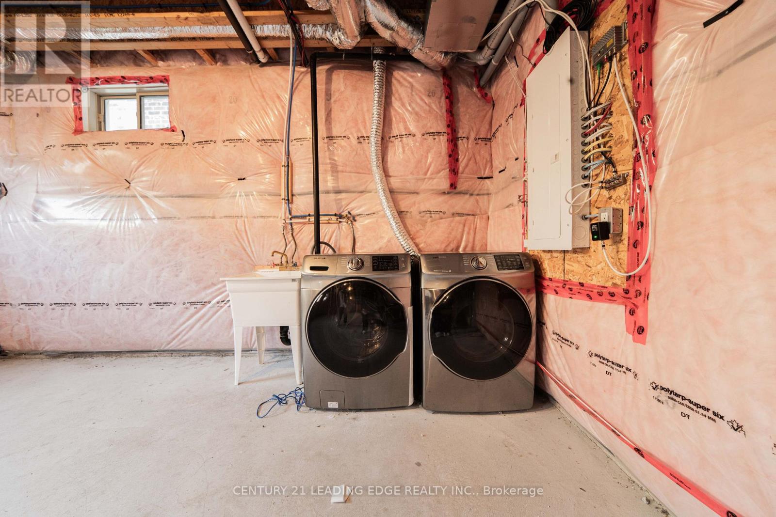 63 Ken Sinclair Crescent, Aurora, Ontario  L4G 3J1 - Photo 46 - N12485526