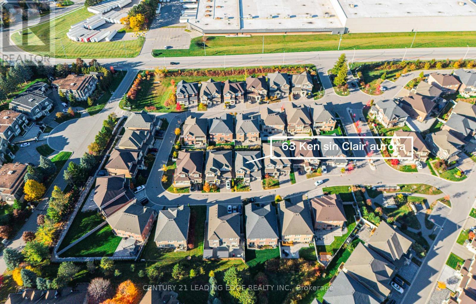 63 Ken Sinclair Crescent, Aurora, Ontario  L4G 3J1 - Photo 5 - N12485526