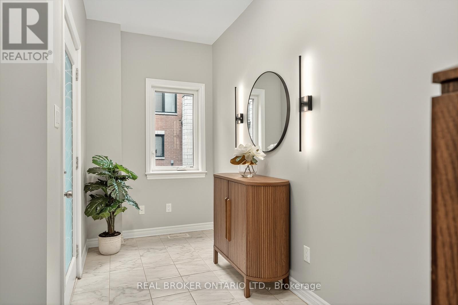 521 Chaperal Private, Ottawa, Ontario  K4A 0Y2 - Photo 4 - X12485579