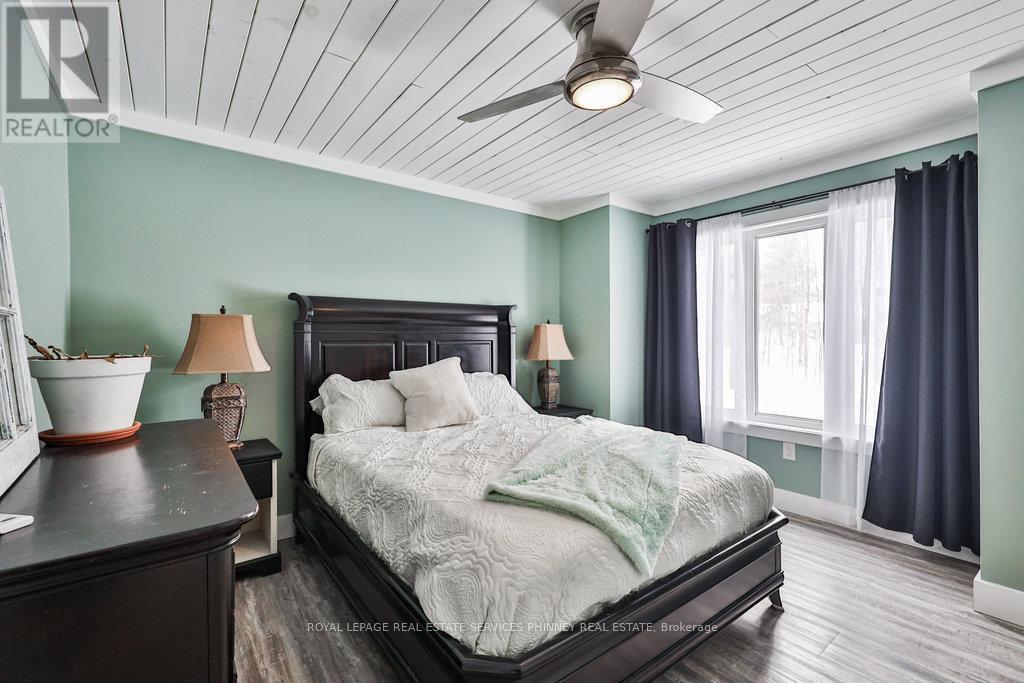 1068 Xavier Street, Gravenhurst (Morrison), Ontario  P0E 1G0 - Photo 29 - X12424614