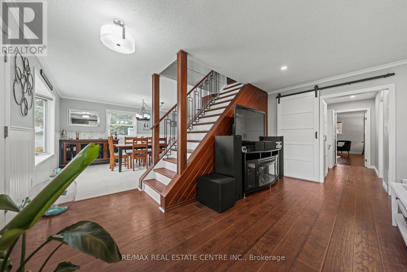 1 Hughson Street, North Dumfries, Ontario  N0B 1L0 - Photo 22 - X12484049