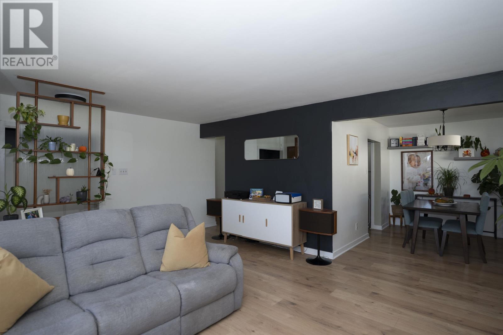 417 Agate Bay, Thunder Bay, Ontario  P7C 1T7 - Photo 4 - TB253337