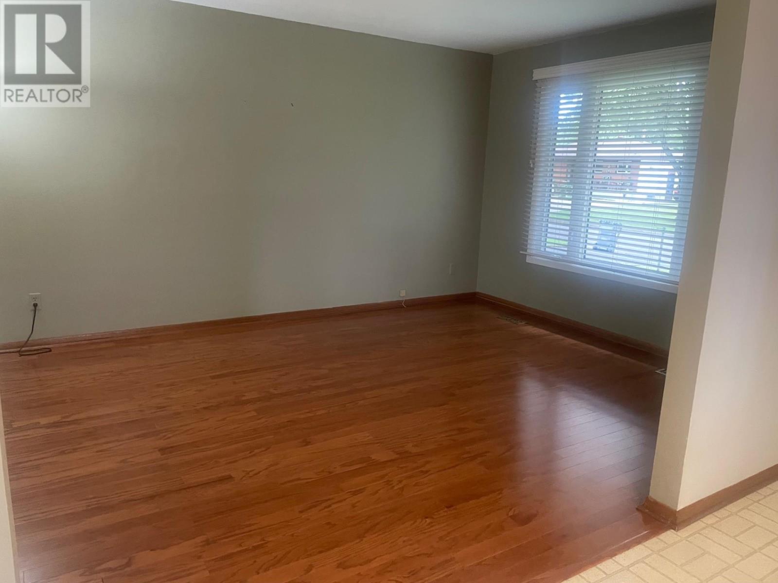 453 Amethyst Cres, Thunder Bay, Ontario  P7C 1T3 - Photo 4 - TB253338