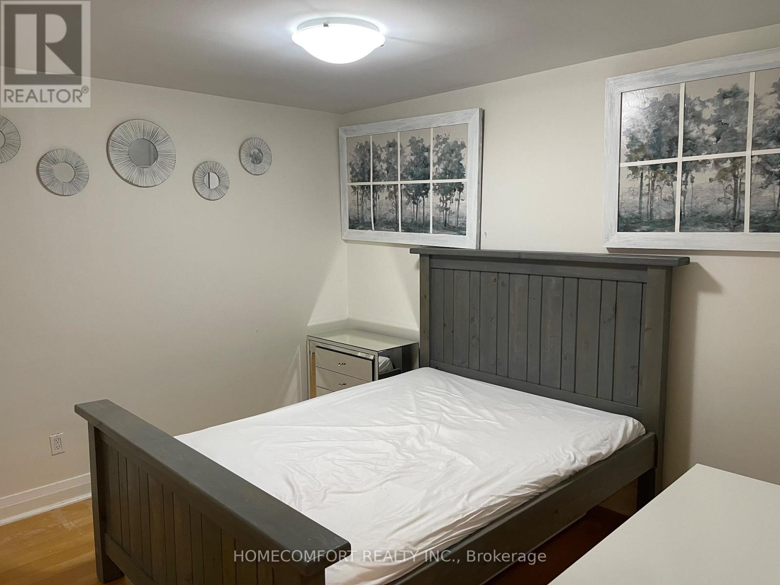 701 - 8 Wellesley Street E, Toronto, Ontario  M4Y 3B2 - Photo 18 - C12481595