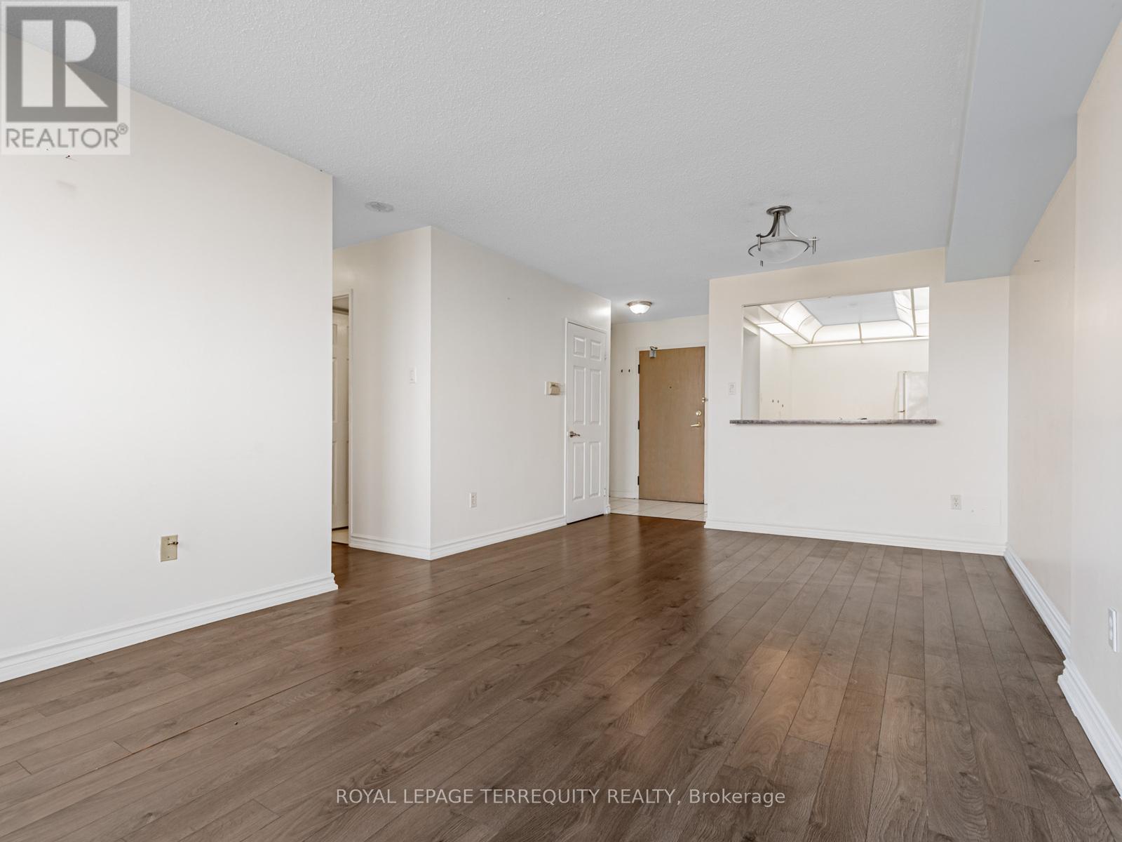 710 - 8501 Bayview Avenue, Richmond Hill, Ontario  L4B 3J7 - Photo 6 - N12478412