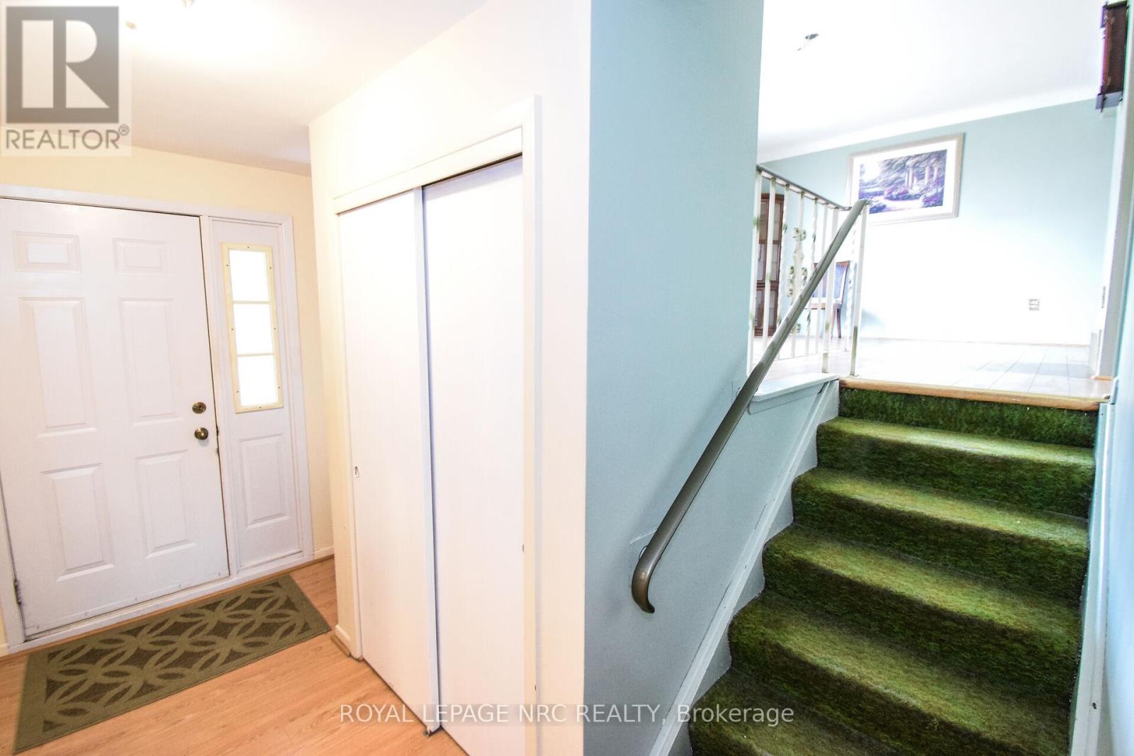 2 Ashley Circle, St. Catharines, Ontario  L2N 1L8 - Photo 10 - X12485554