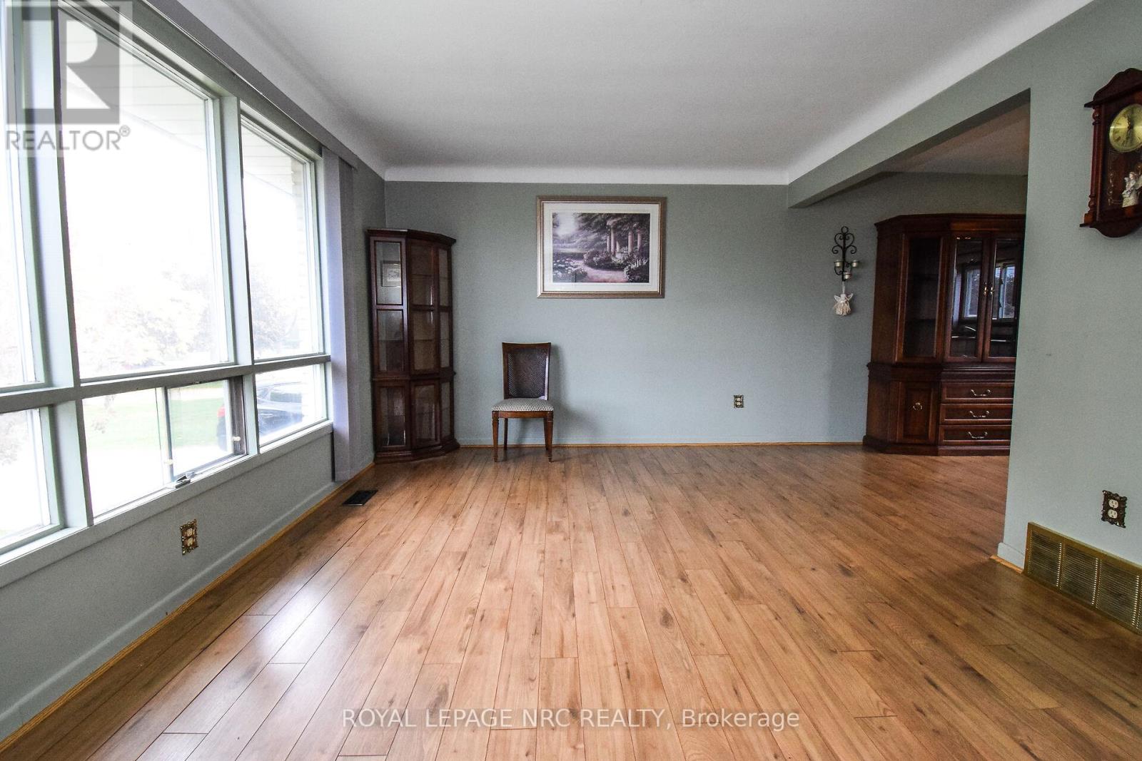 2 Ashley Circle, St. Catharines, Ontario  L2N 1L8 - Photo 14 - X12485554