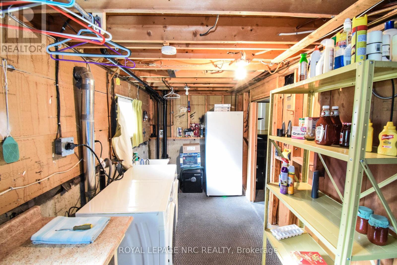 2 Ashley Circle, St. Catharines, Ontario  L2N 1L8 - Photo 35 - X12485554