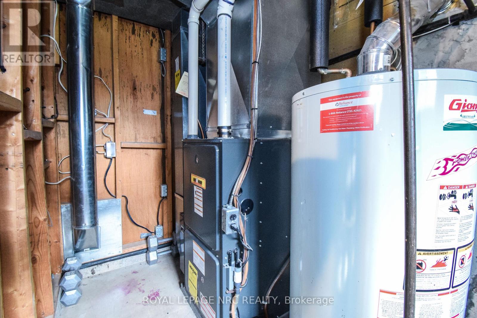 2 Ashley Circle, St. Catharines, Ontario  L2N 1L8 - Photo 36 - X12485554