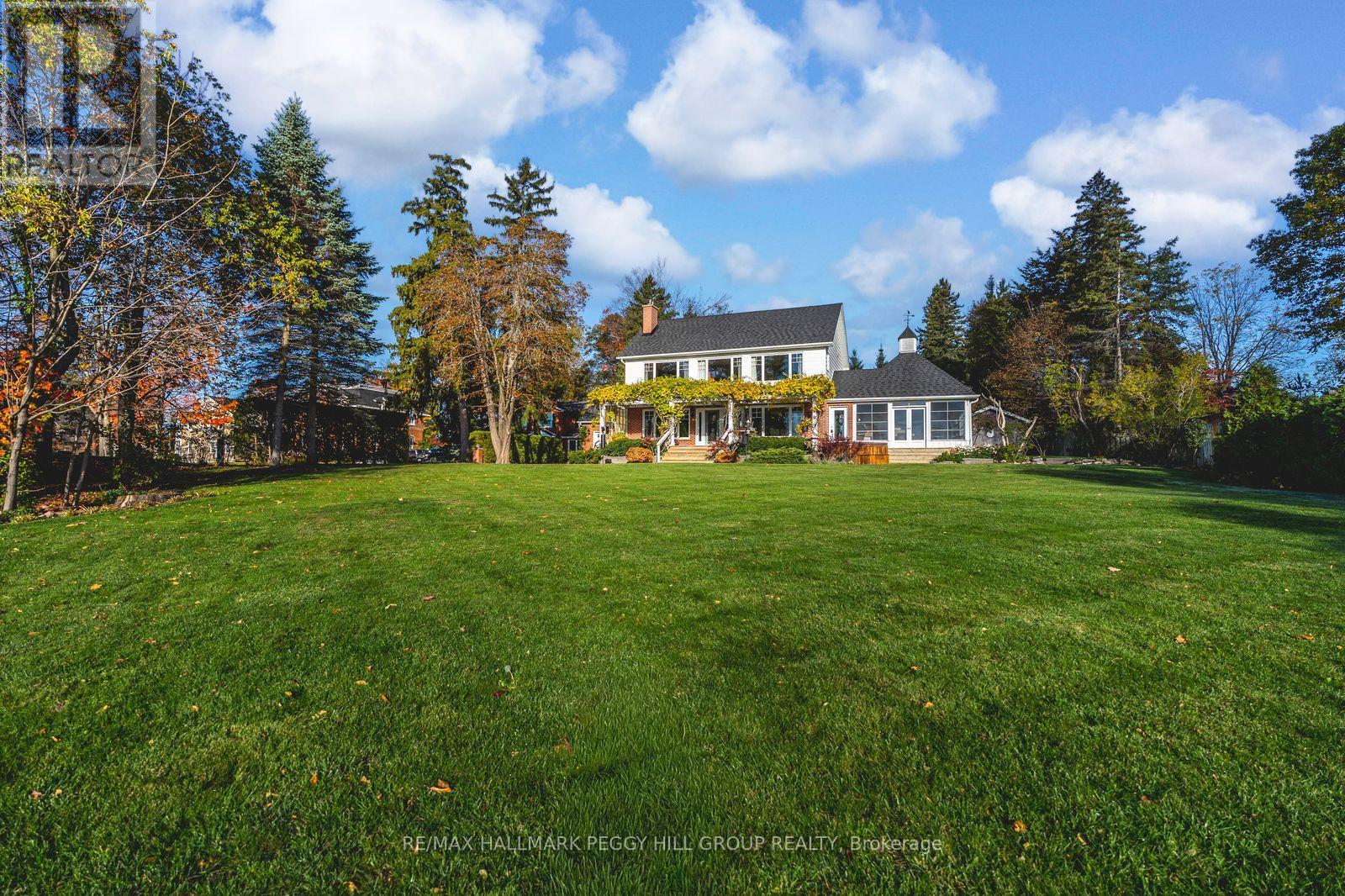 150 Collingwood Street, Barrie, Ontario  L4M 5M3 - Photo 32 - S12466376