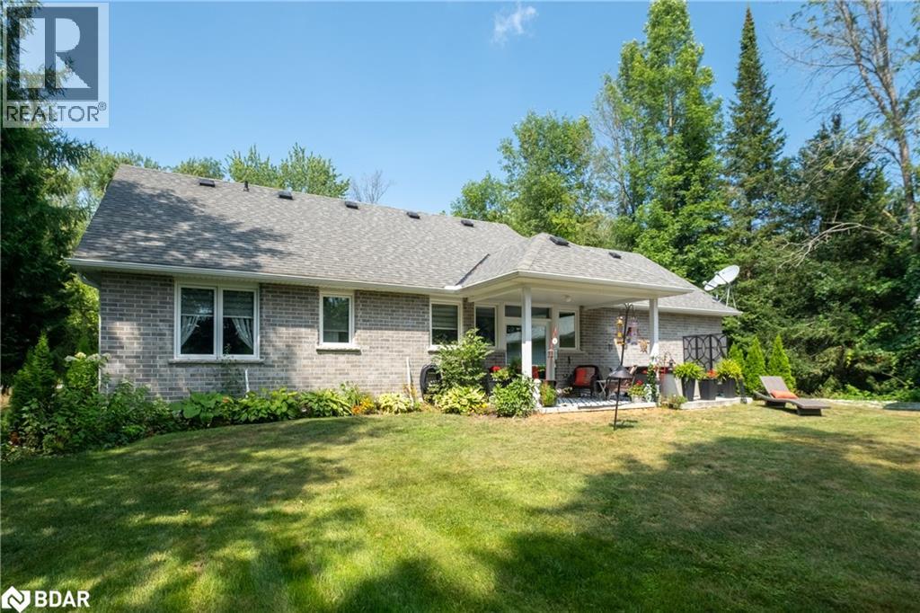 7249 Davy Drive, Washago, Ontario  L0K 2B0 - Photo 7 - 40759117