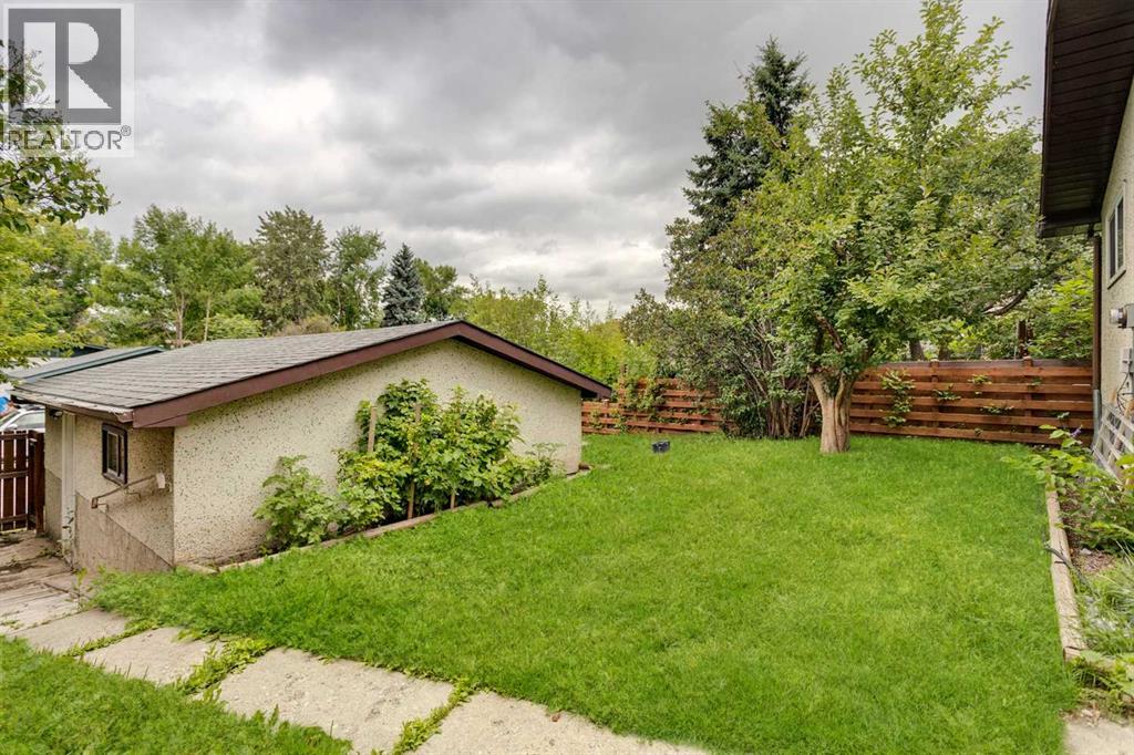 3036 33a Street Se, Calgary, Alberta  T2B 0W2 - Photo 25 - A2243666