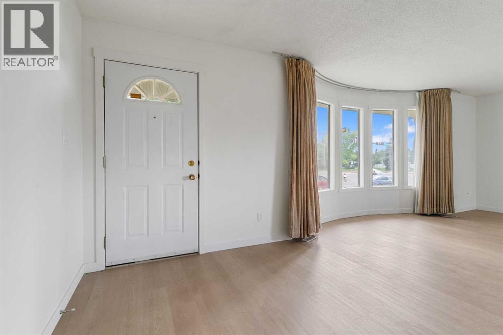 Property at 6637 Poplar Drive image 4