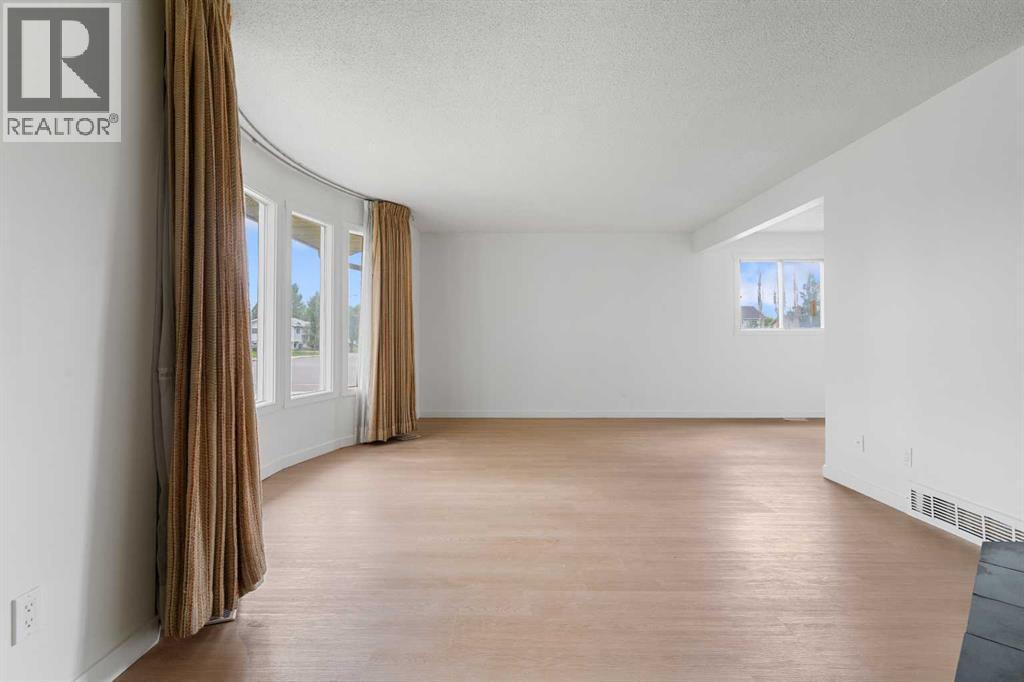 Property at 6637 Poplar Drive image 5