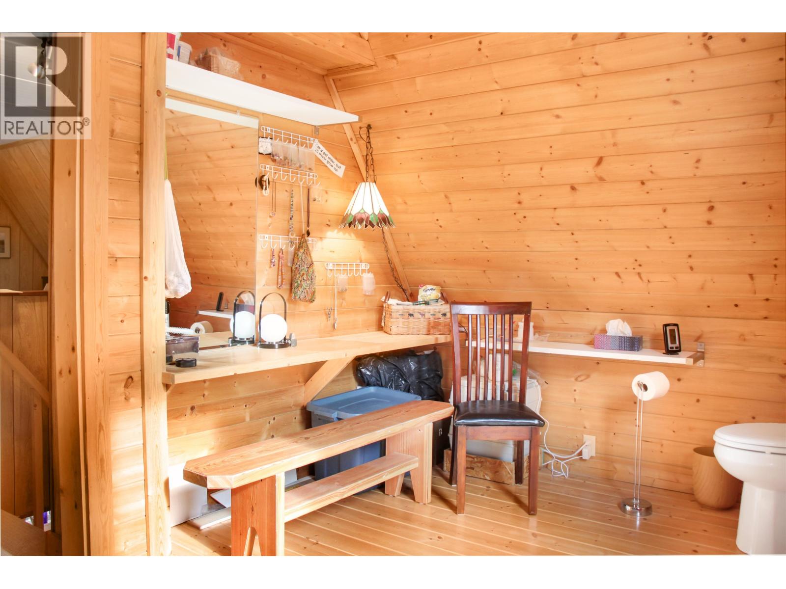 7464 Burgess Road, Deka Lake / Sulphurous / Hathaway Lakes, British Columbia  V0K 1X3 - Photo 17 - R3057077