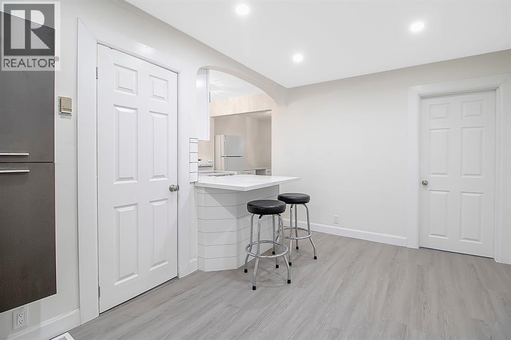 1668 Goyeau Unit# Upper, Windsor, Ontario  N8N 2W6 - Photo 3 - 25027352