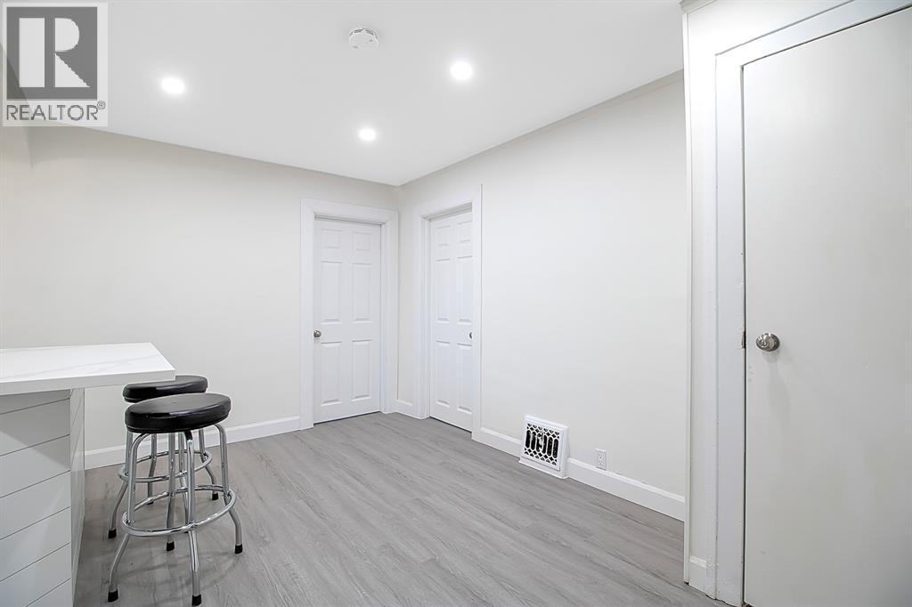 1668 Goyeau Unit# Upper, Windsor, Ontario  N8N 2W6 - Photo 4 - 25027352