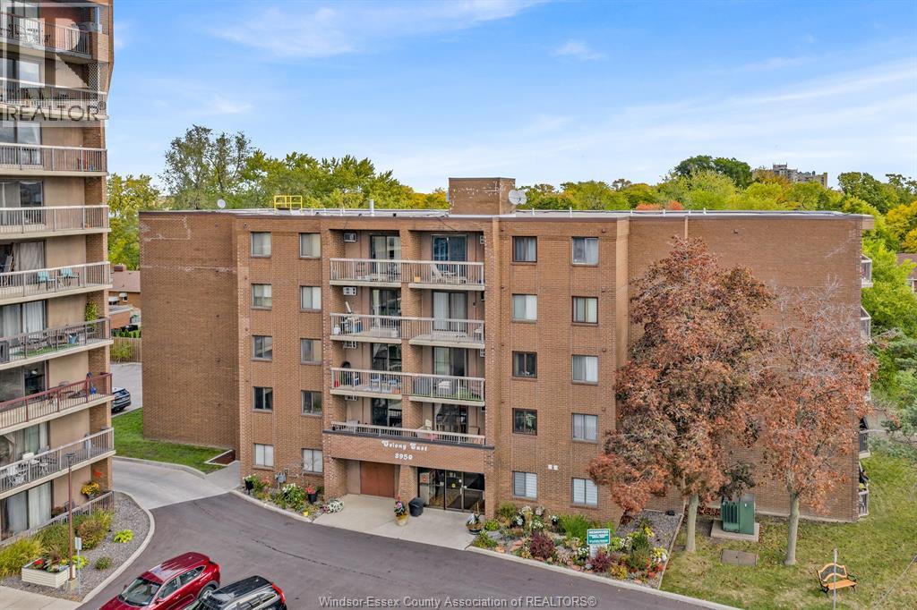 3950 Wyandotte Street East Unit# 406, Windsor, Ontario  N8Y 1G5 - Photo 2 - 25027349