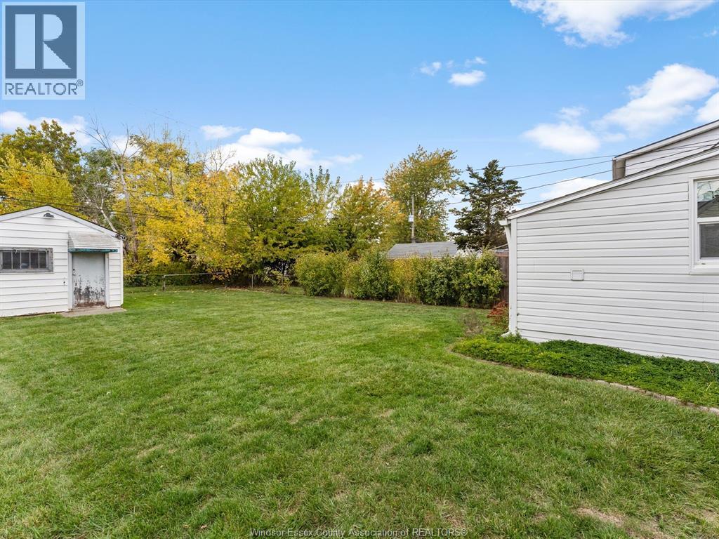 1765 Albert Road, Windsor, Ontario  N8Y 3R6 - Photo 17 - 25027348