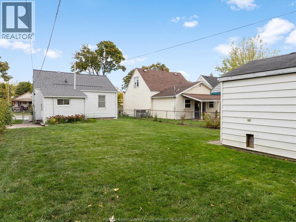 1765 Albert Road, Windsor, Ontario  N8Y 3R6 - Photo 19 - 25027348