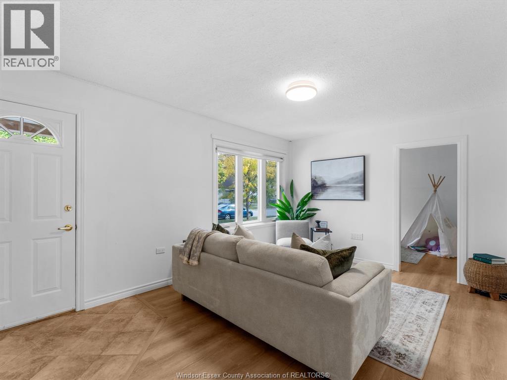 1765 Albert Road, Windsor, Ontario  N8Y 3R6 - Photo 3 - 25027348