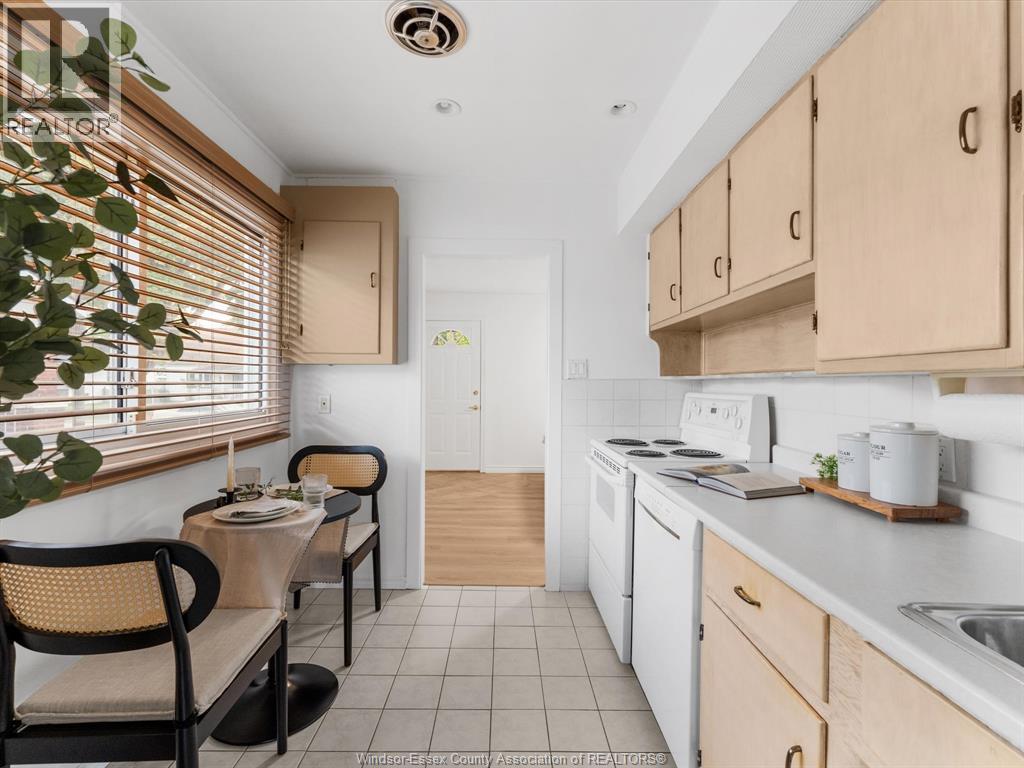 1765 Albert Road, Windsor, Ontario  N8Y 3R6 - Photo 6 - 25027348