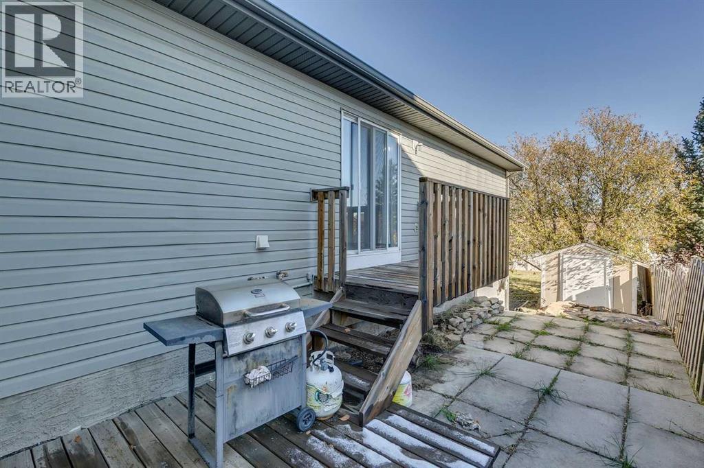 701 Sheep River Court, Okotoks, Alberta  T1S 1T8 - Photo 34 - A2263842