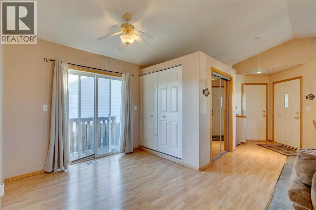 701 Sheep River Court, Okotoks, Alberta  T1S 1T8 - Photo 10 - A2263842