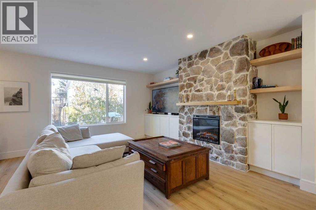 254 Scenic View Close Nw, Calgary, Alberta  T3L 1Y5 - Photo 7 - A2264431