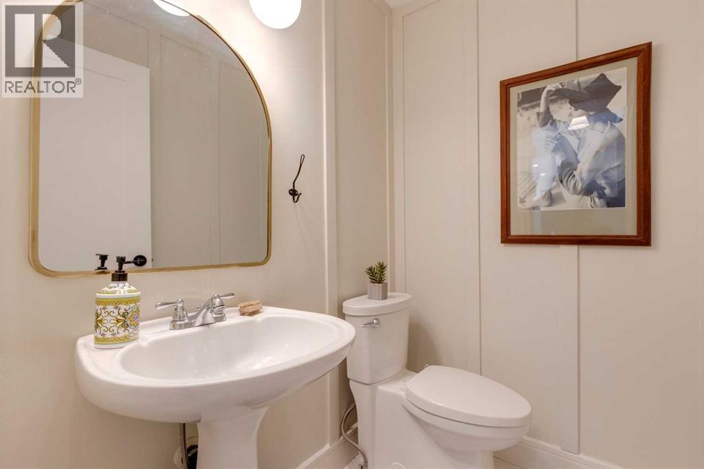 254 Scenic View Close Nw, Calgary, Alberta  T3L 1Y5 - Photo 21 - A2264431