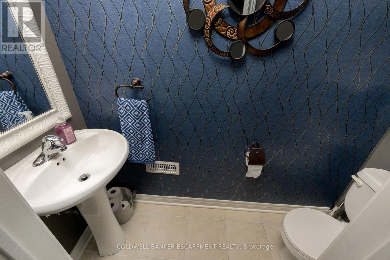 256 Landsborough Avenue S, Milton, Ontario  L9T 0T4 - Photo 21 - W12485389