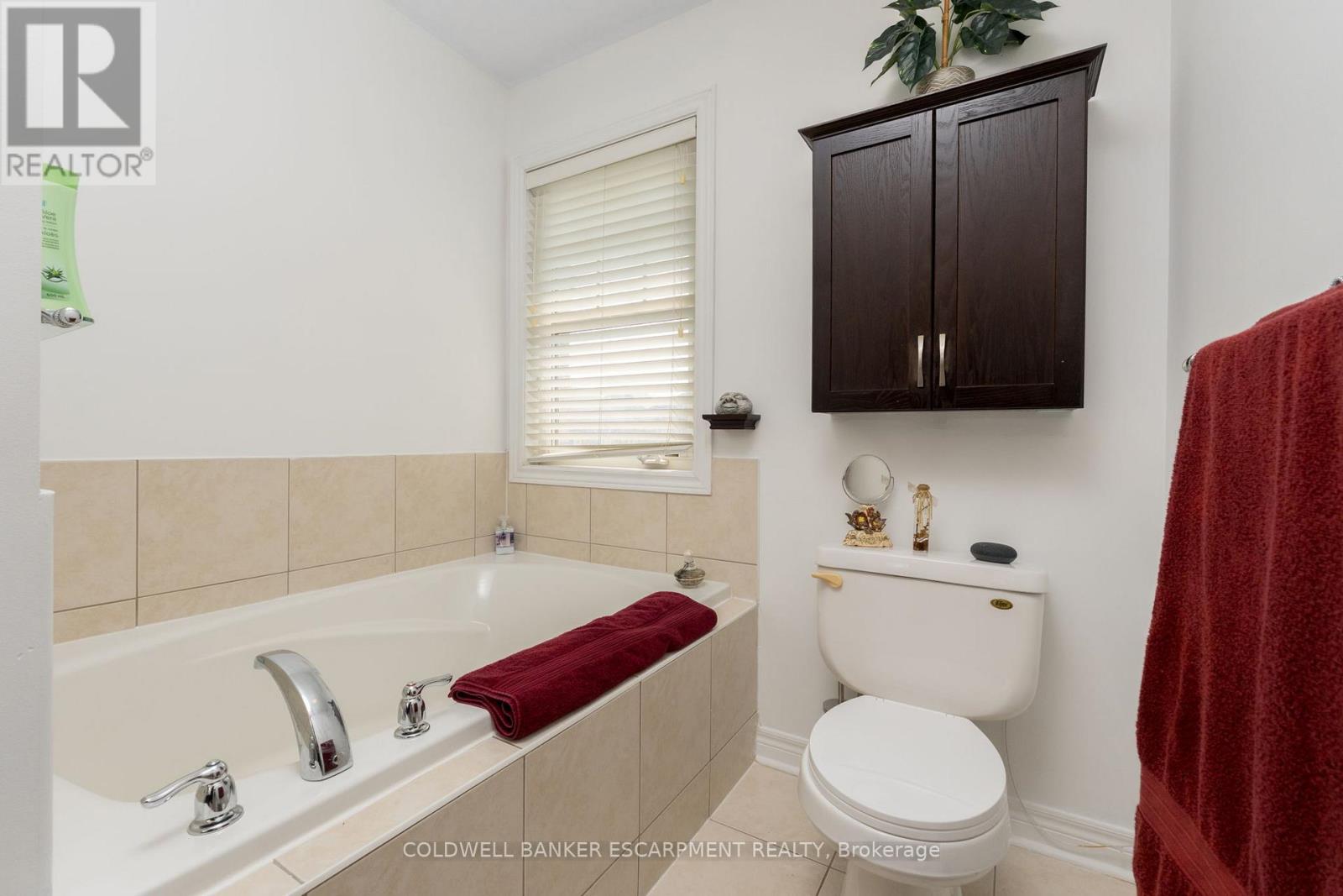 256 Landsborough Avenue S, Milton, Ontario  L9T 0T4 - Photo 23 - W12485389