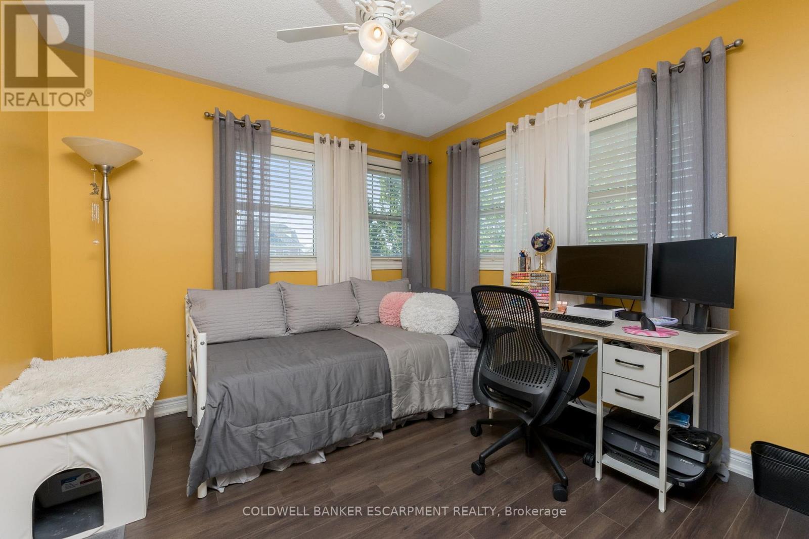 256 Landsborough Avenue S, Milton, Ontario  L9T 0T4 - Photo 25 - W12485389