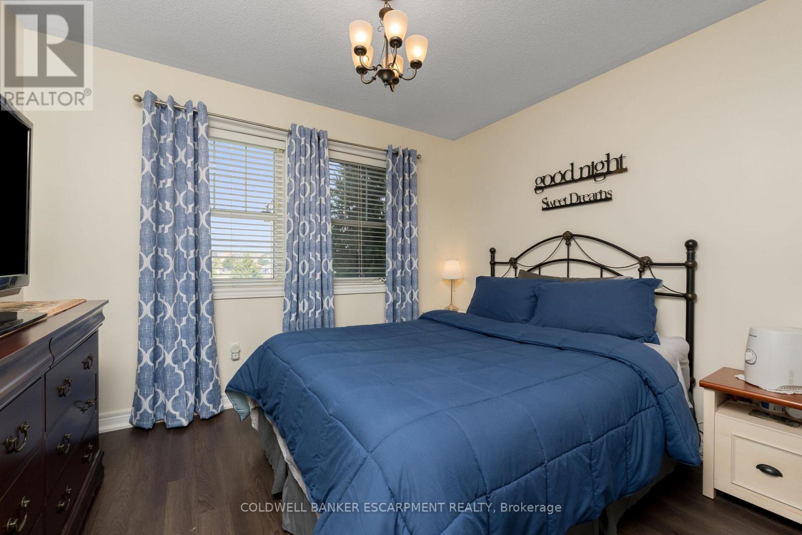 256 Landsborough Avenue S, Milton, Ontario  L9T 0T4 - Photo 28 - W12485389