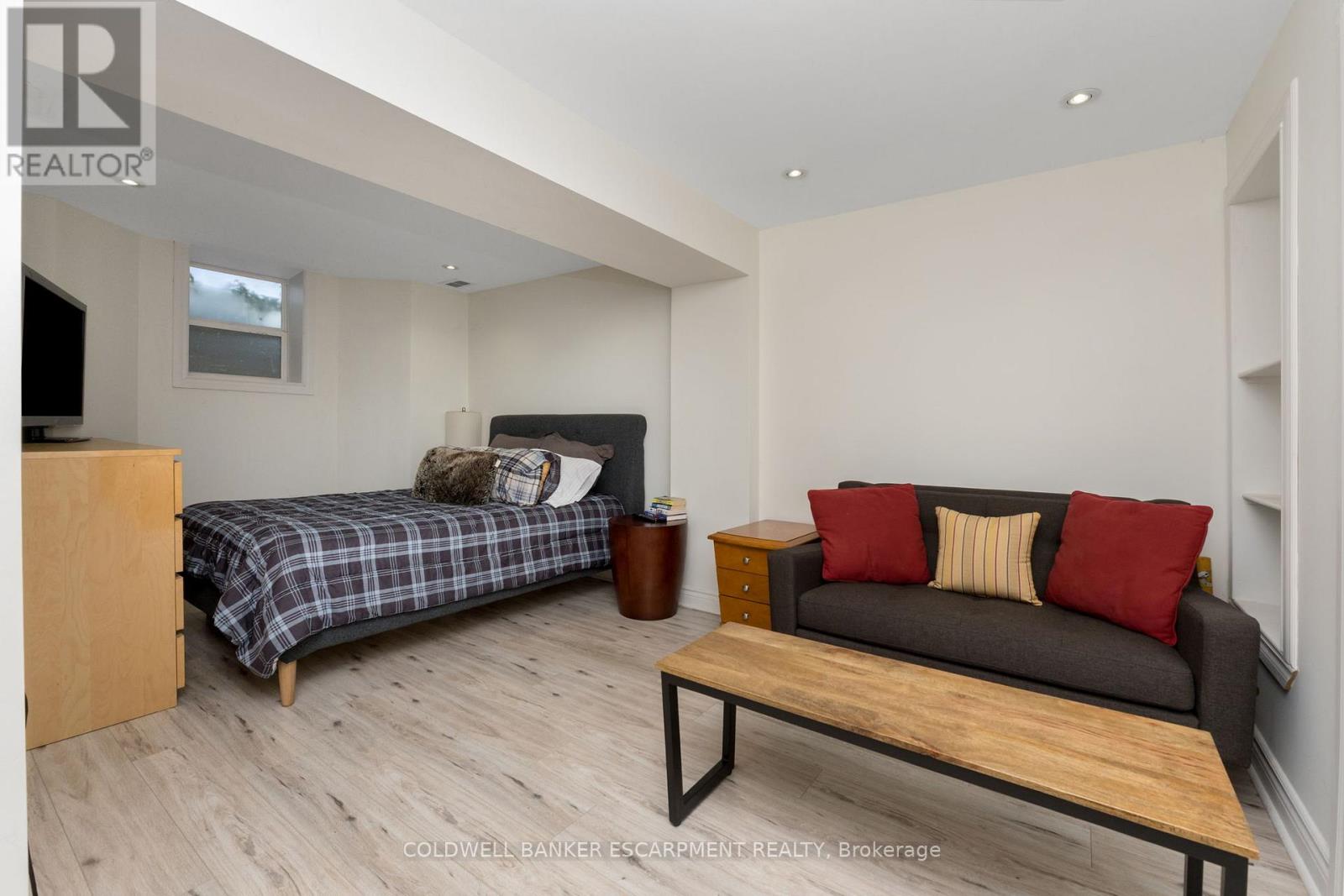 256 Landsborough Avenue S, Milton, Ontario  L9T 0T4 - Photo 42 - W12485389