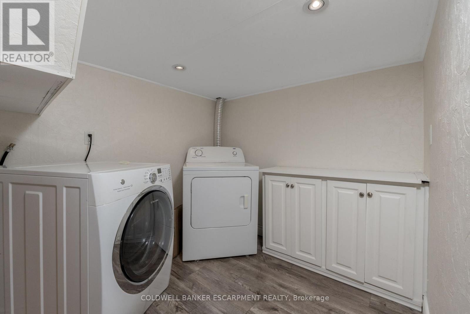 256 Landsborough Avenue S, Milton, Ontario  L9T 0T4 - Photo 44 - W12485389