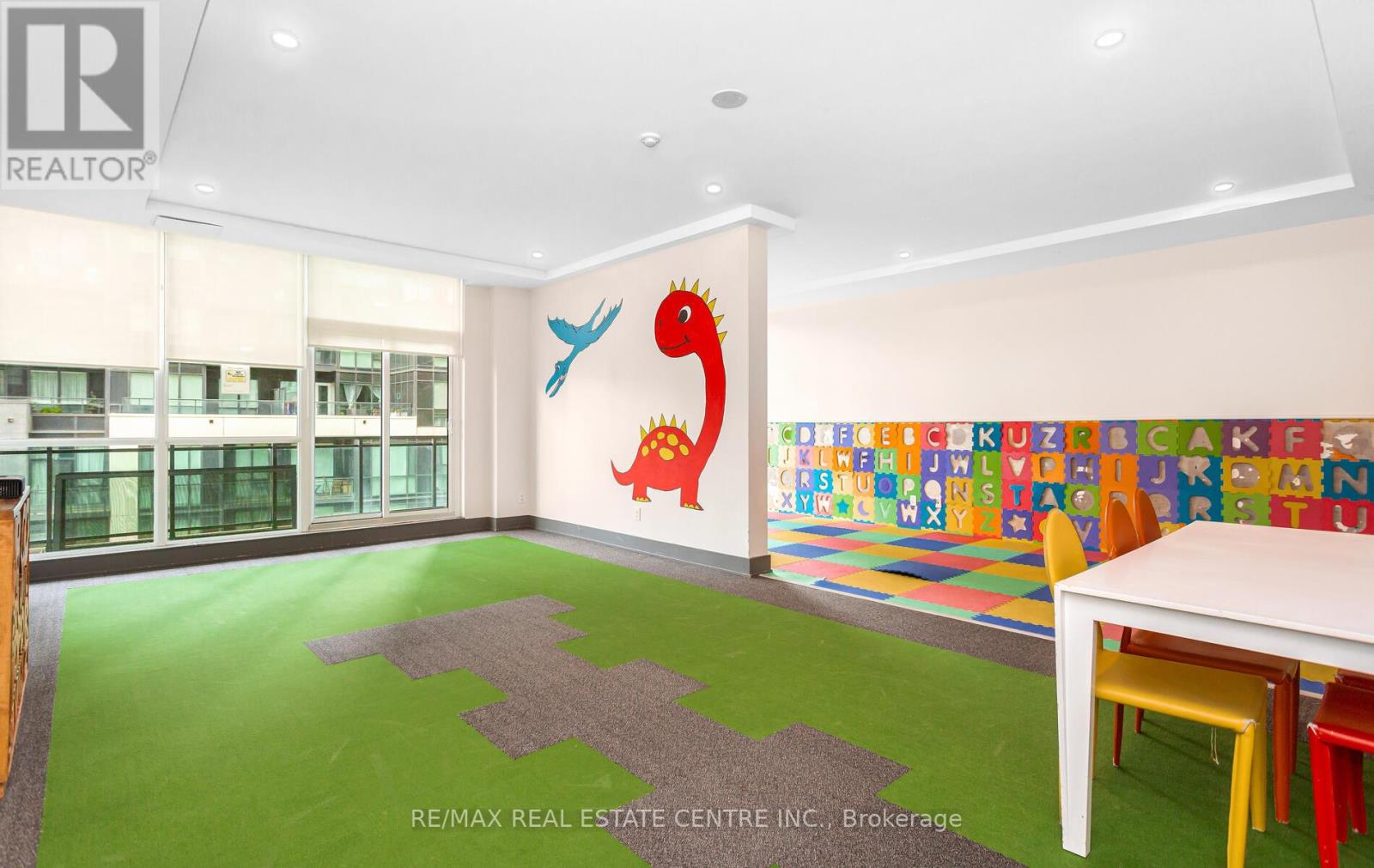 1504 - 4065 Brickstone Mews, Mississauga, Ontario  L5B 0G3 - Photo 36 - W12485396