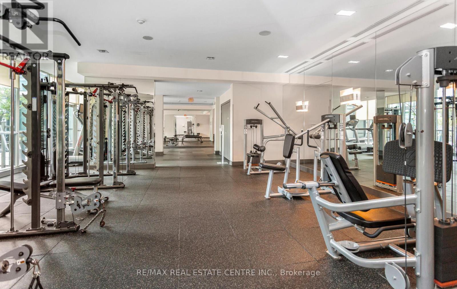 1504 - 4065 Brickstone Mews, Mississauga, Ontario  L5B 0G3 - Photo 38 - W12485396