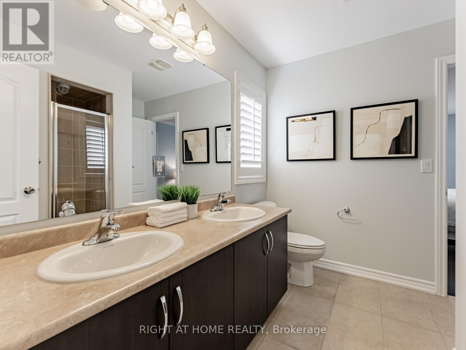 7 Mediterranean Crescent, Brampton, Ontario  L6Y 0T4 - Photo 30 - W12485431