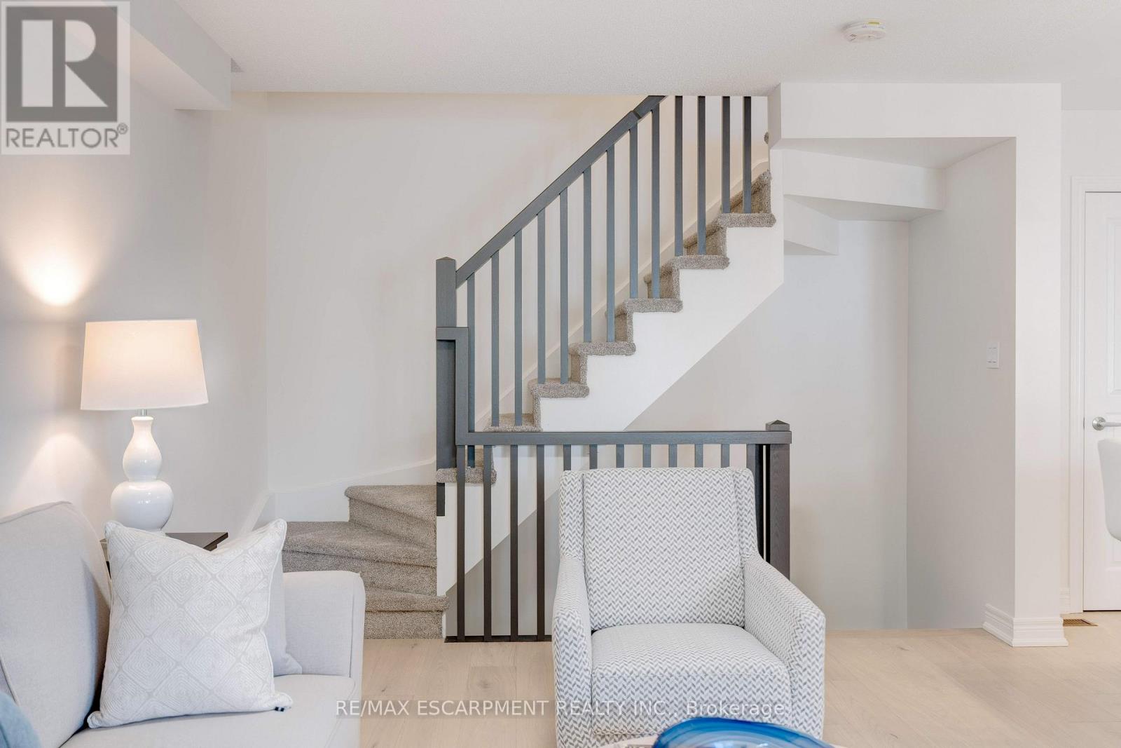 628 Garibaldi Common, Burlington, Ontario  L7L 0E2 - Photo 20 - W12485454