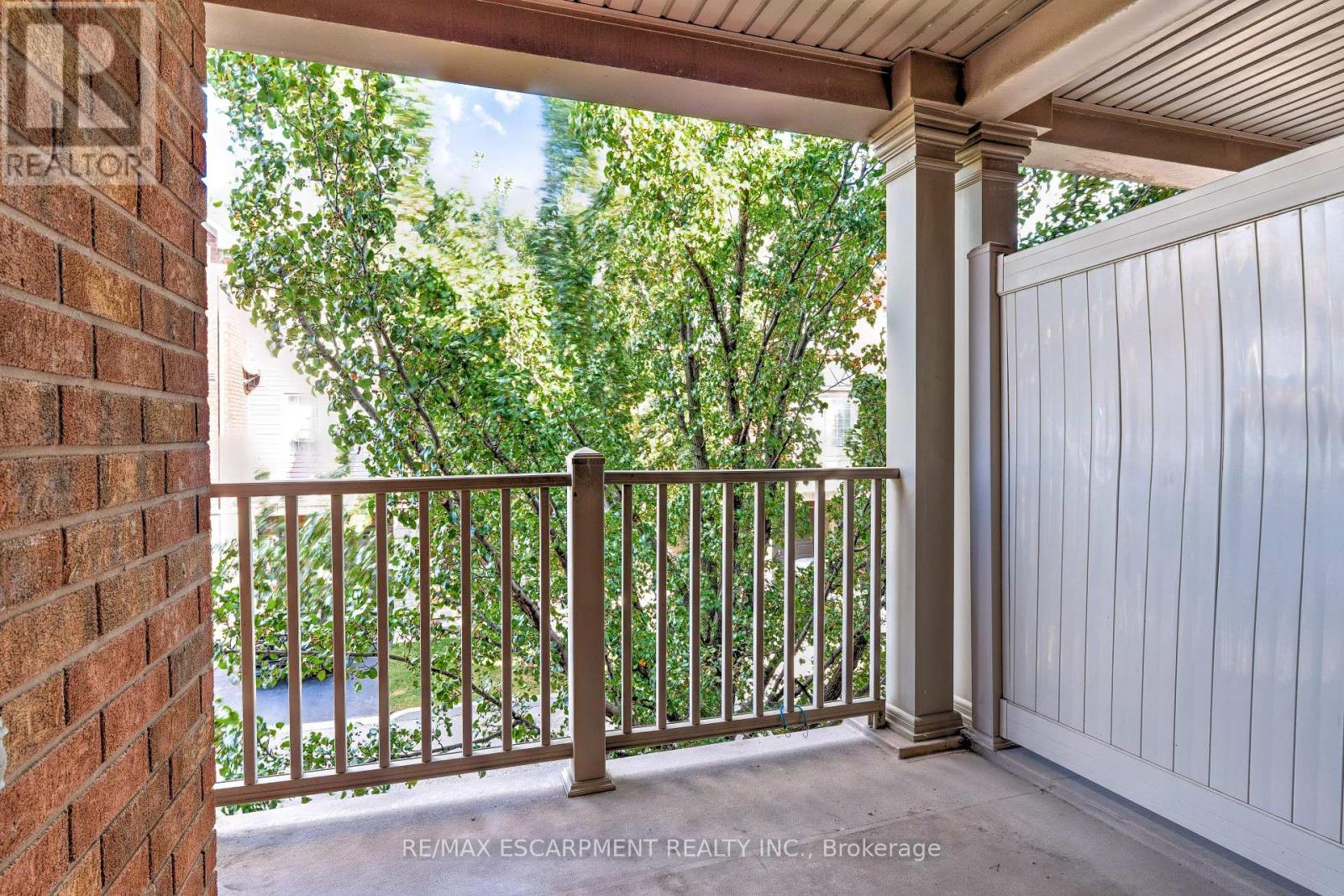 628 Garibaldi Common, Burlington, Ontario  L7L 0E2 - Photo 33 - W12485454