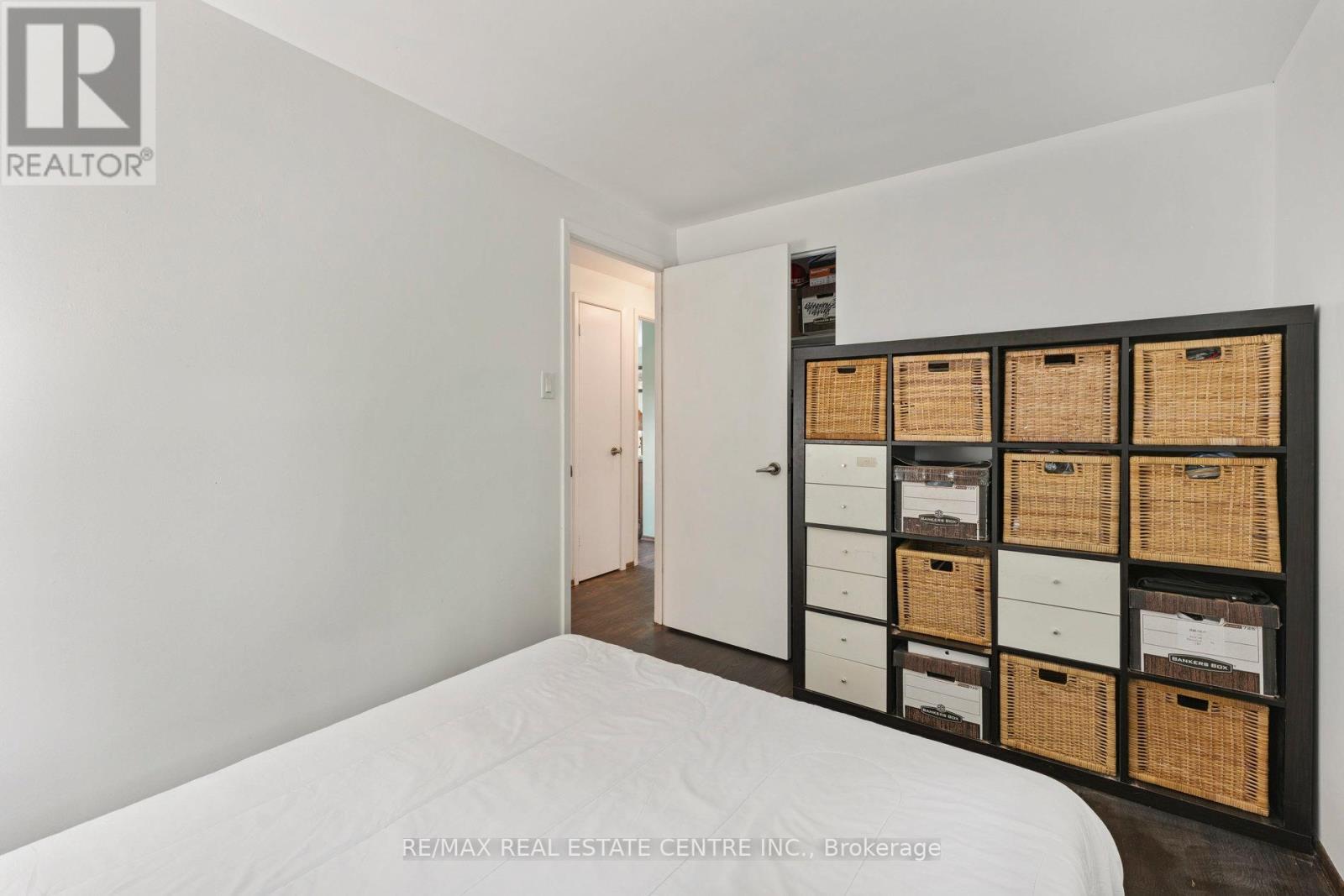 102 Rutherford Road N, Brampton, Ontario  L6V 2J2 - Photo 17 - W12485455