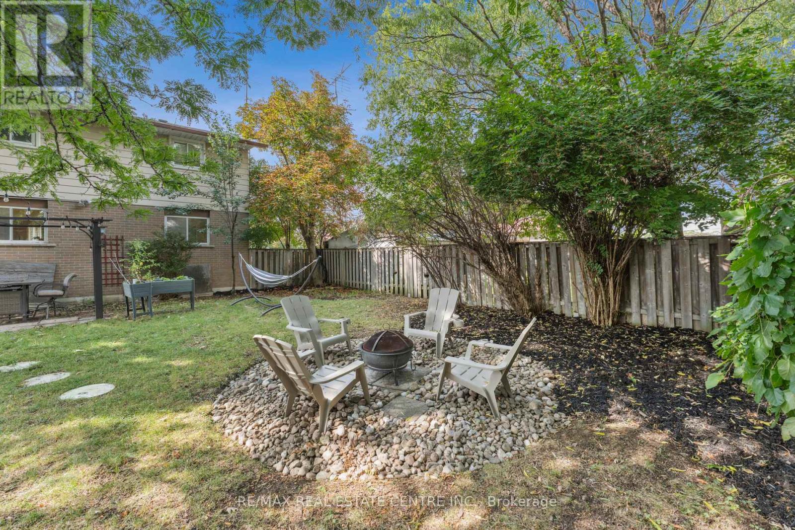 102 Rutherford Road N, Brampton, Ontario  L6V 2J2 - Photo 27 - W12485455